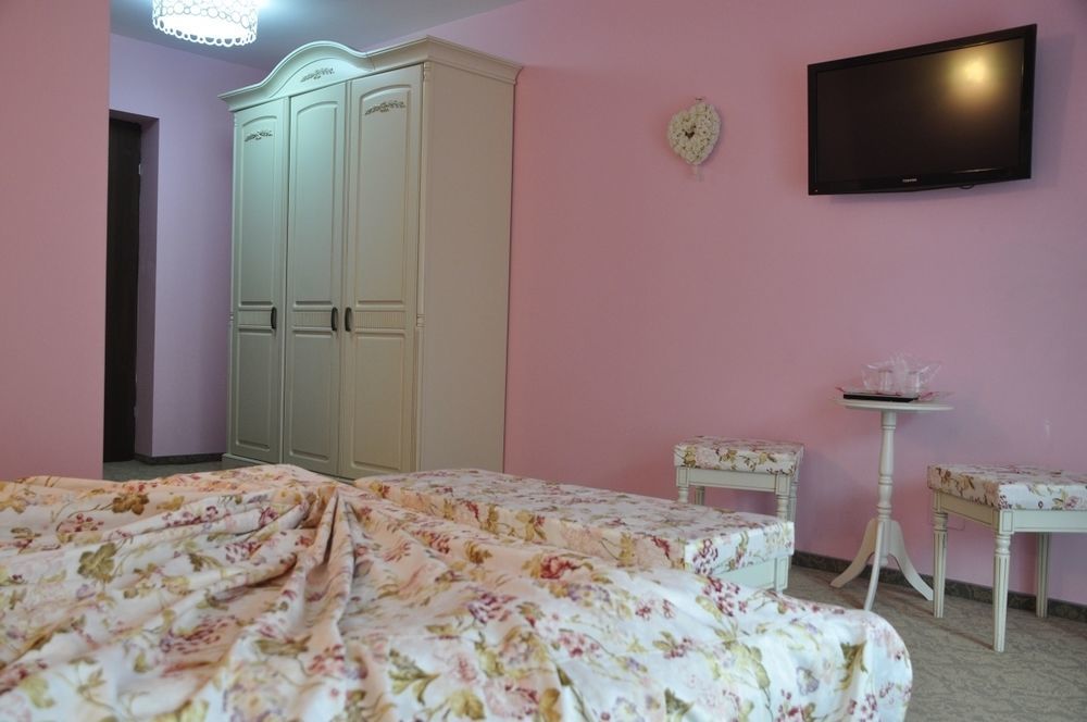 Conac Bavaria Buşteni Exteriér fotografie